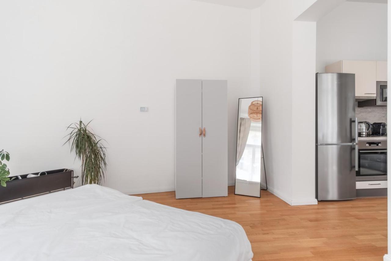 Luminous Apartment For 2 Near Wenceslas Square By Prague Days Exteriör bild