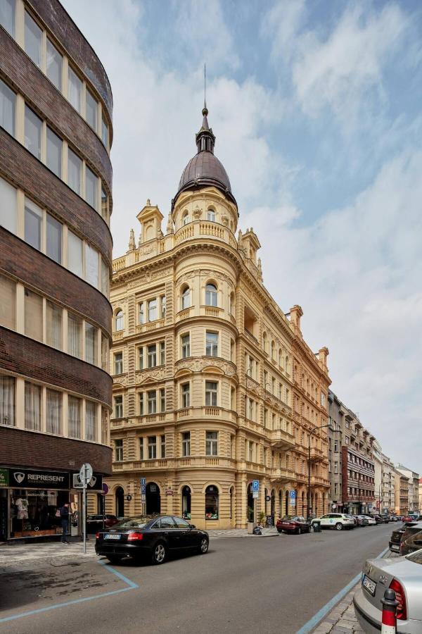 Luminous Apartment For 2 Near Wenceslas Square By Prague Days Exteriör bild