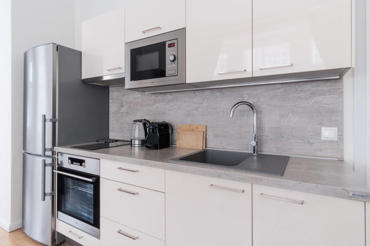 Luminous Apartment For 2 Near Wenceslas Square By Prague Days Exteriör bild