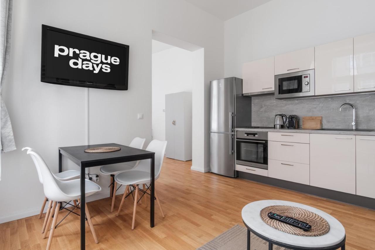 Luminous Apartment For 2 Near Wenceslas Square By Prague Days Exteriör bild